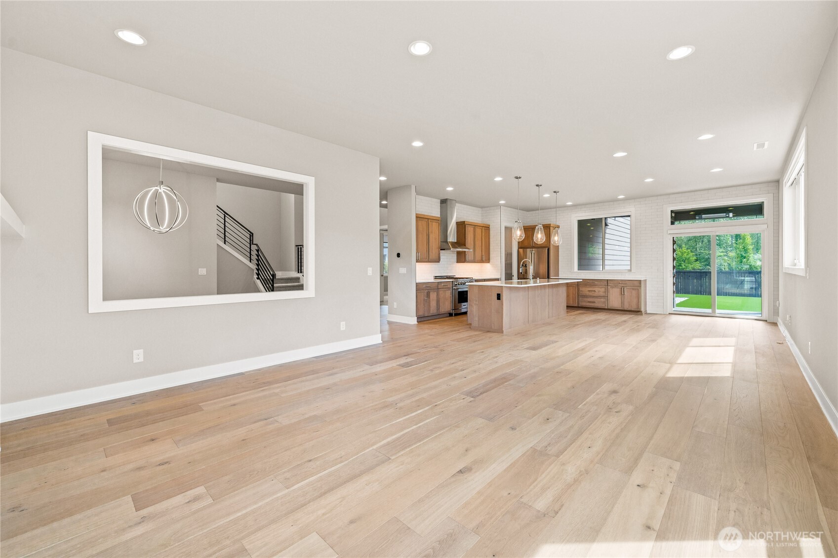 2483 NE 242nd Place Sammamish WA 98074