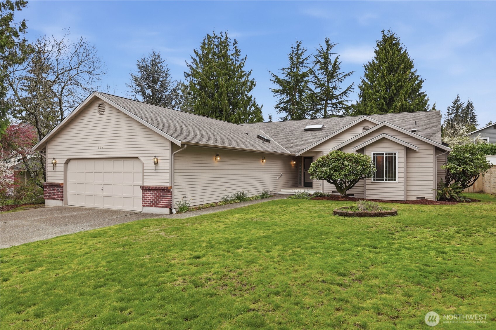 824 151st Place SW Lynnwood WA 98087