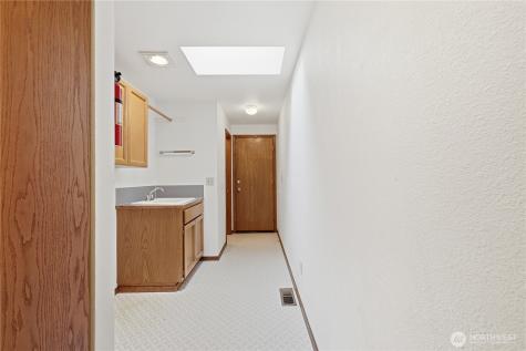 824 151st Place SW Lynnwood WA 98087