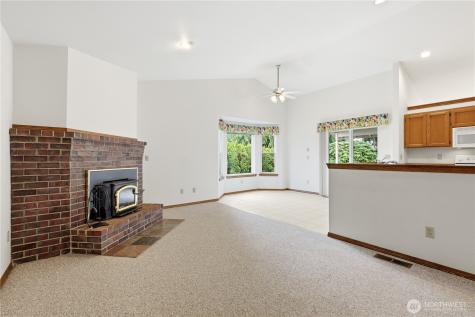 824 151st Place SW Lynnwood WA 98087