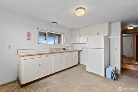 5099 E Road NW Ephrata WA 98823