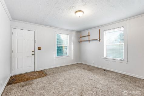 8434 34th Avenue S Seattle WA 98118