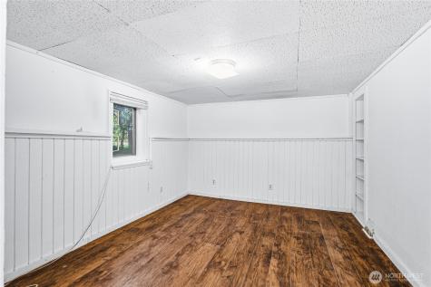 8434 34th Avenue S Seattle WA 98118
