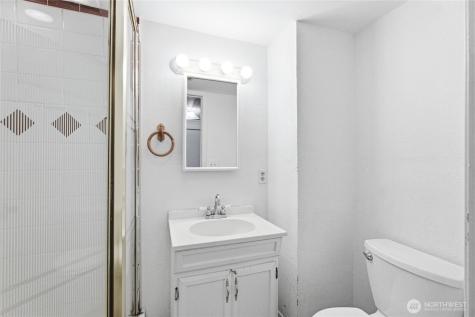 8434 34th Avenue S Seattle WA 98118