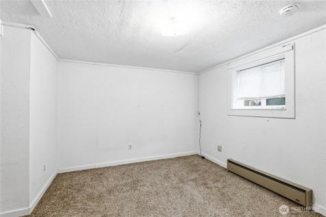 8434 34th Avenue S Seattle WA 98118