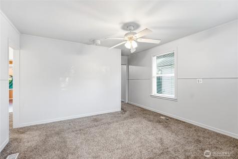 8434 34th Avenue S Seattle WA 98118