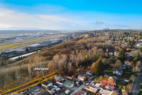 8434 34th Avenue S Seattle WA 98118