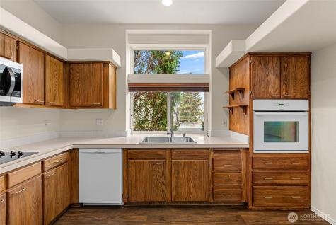 502 Songbrook Drive East Wenatchee WA 98802