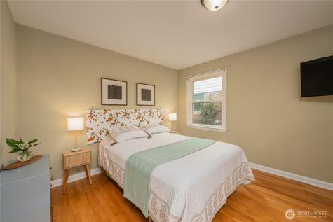 4921 24th Avenue S Seattle WA 98108