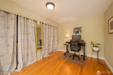 4921 24th Avenue S Seattle WA 98108