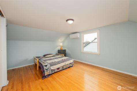 4921 24th Avenue S Seattle WA 98108