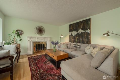 4921 24th Avenue S Seattle WA 98108