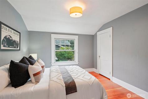 3141 Broadway E Seattle WA 98102