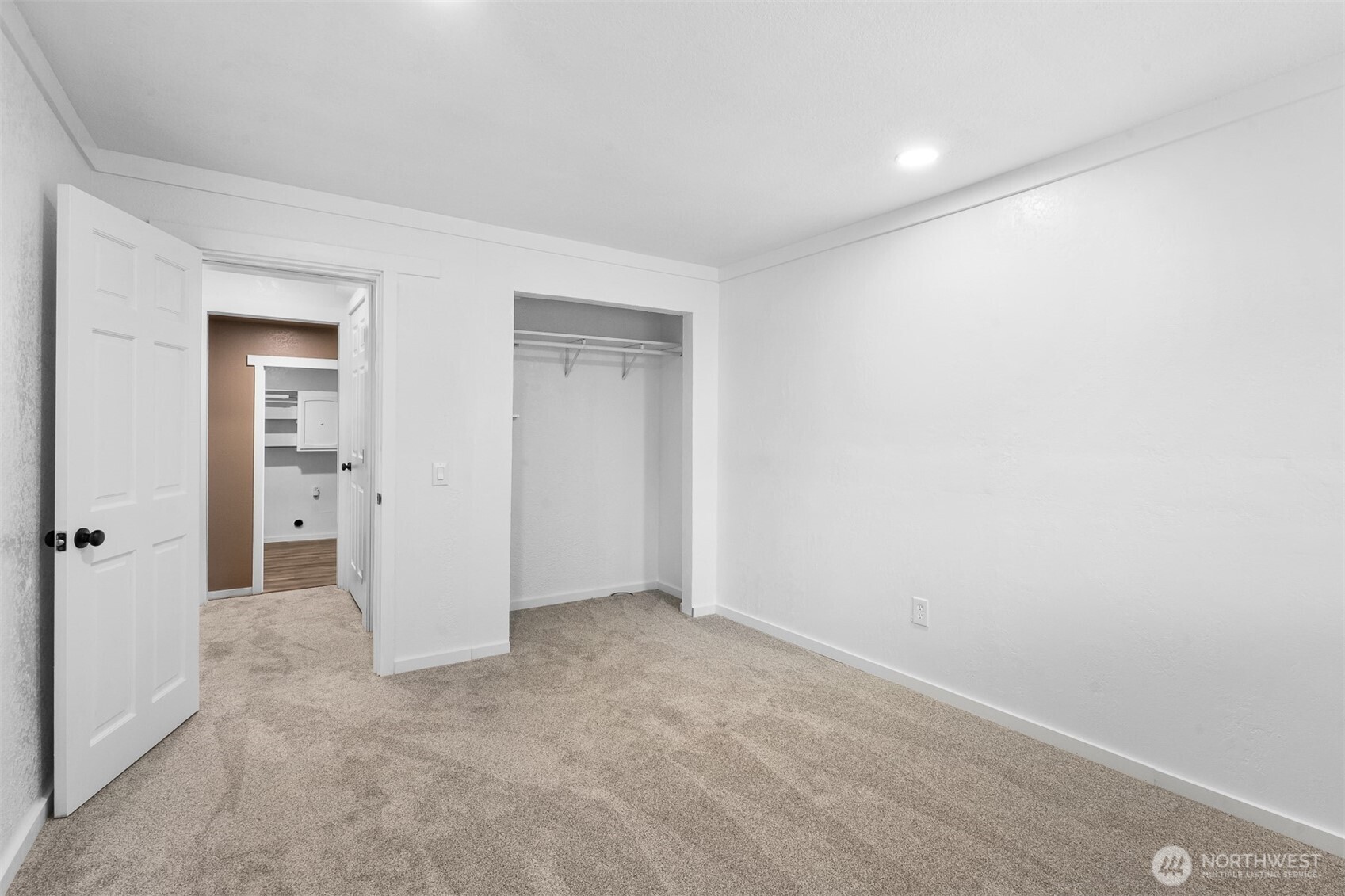 884 Fairmount Avenue Shelton WA 98584