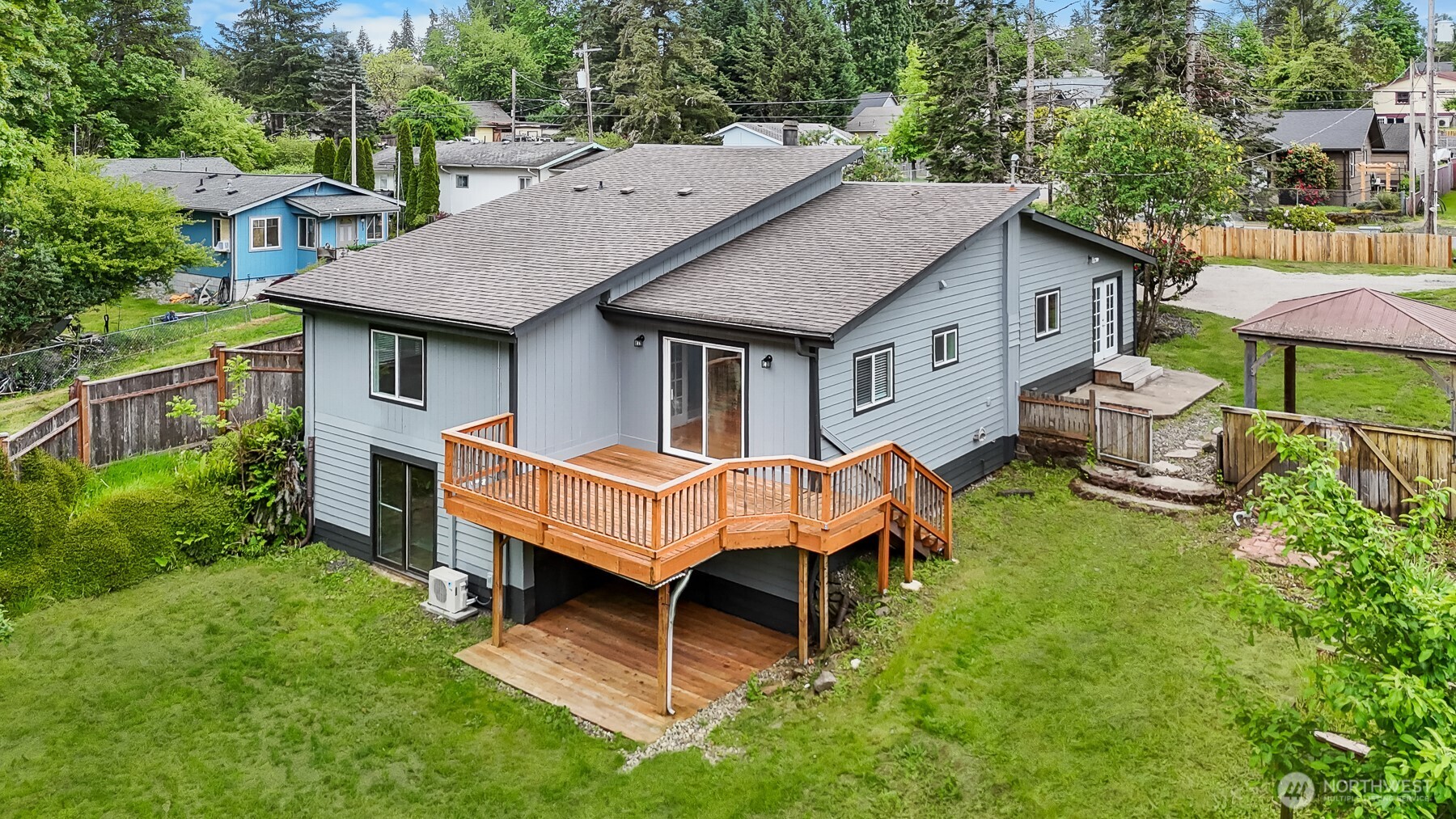 884 Fairmount Avenue Shelton WA 98584