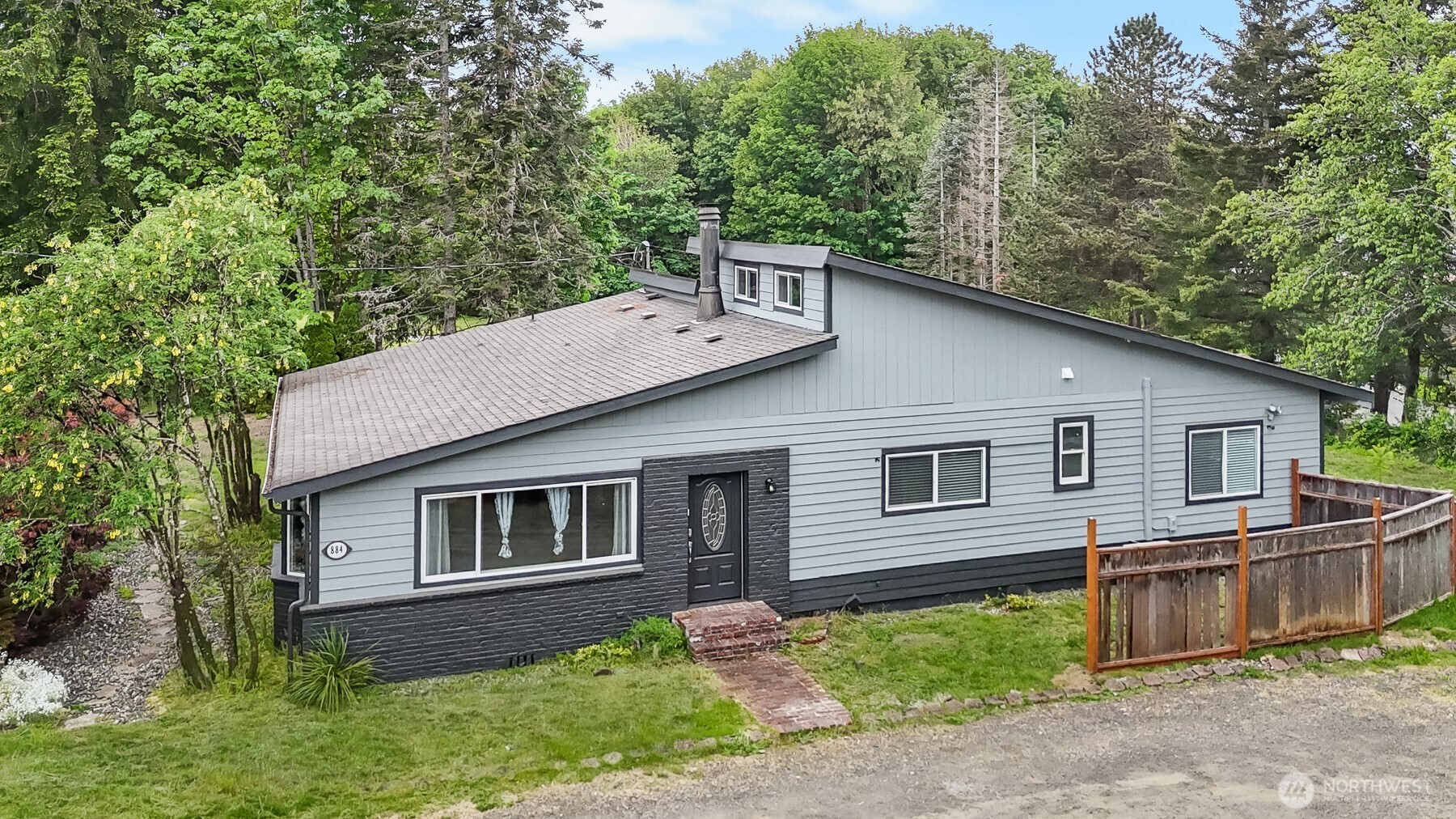 884 Fairmount Avenue Shelton WA 98584