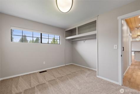 1117 N Hawthorne Street Tacoma WA 98406