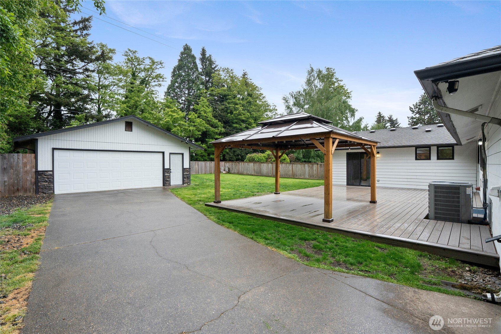 1117 N Hawthorne Street Tacoma WA 98406
