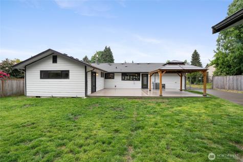 1117 N Hawthorne Street Tacoma WA 98406