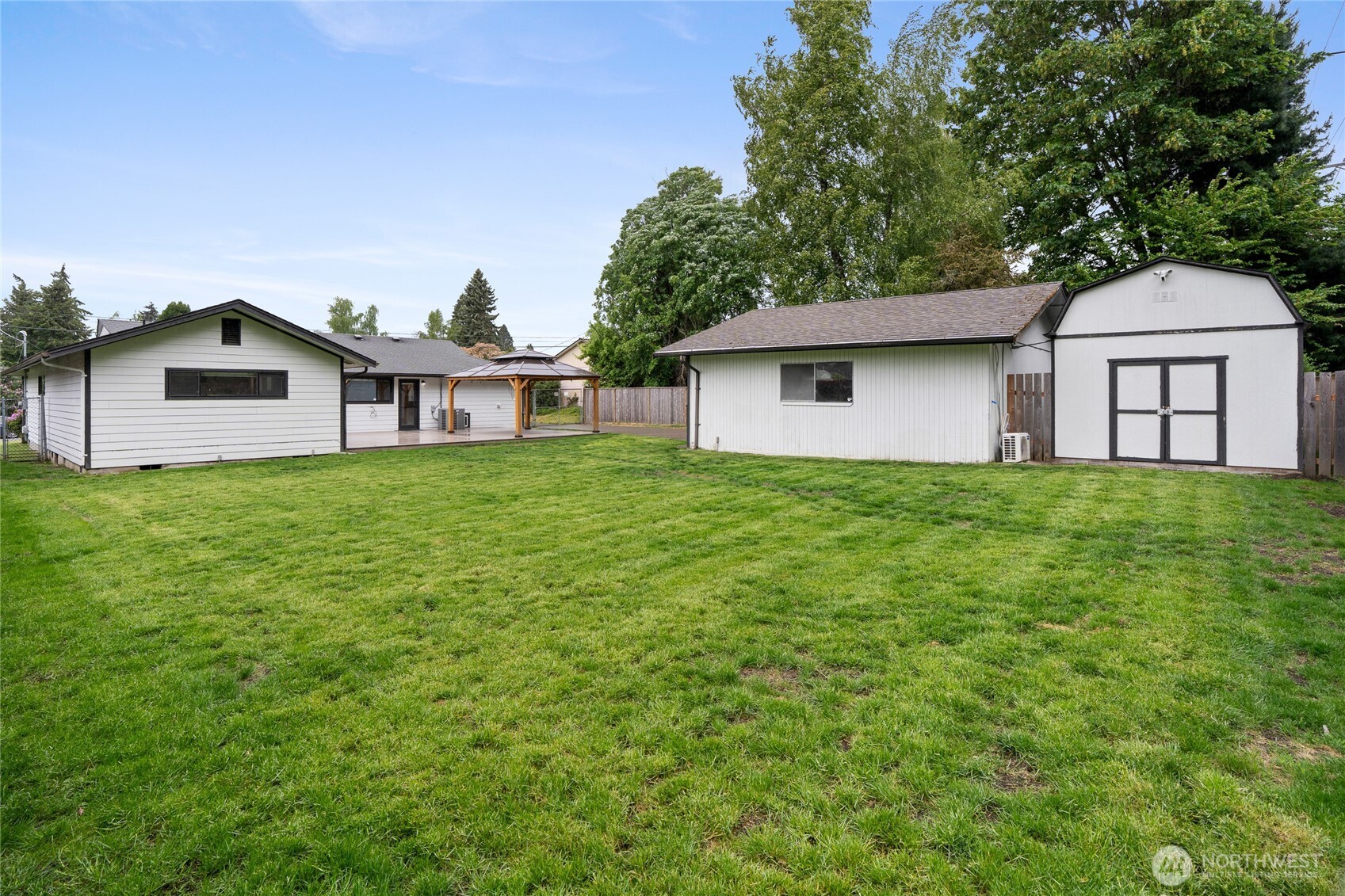 1117 N Hawthorne Street Tacoma WA 98406