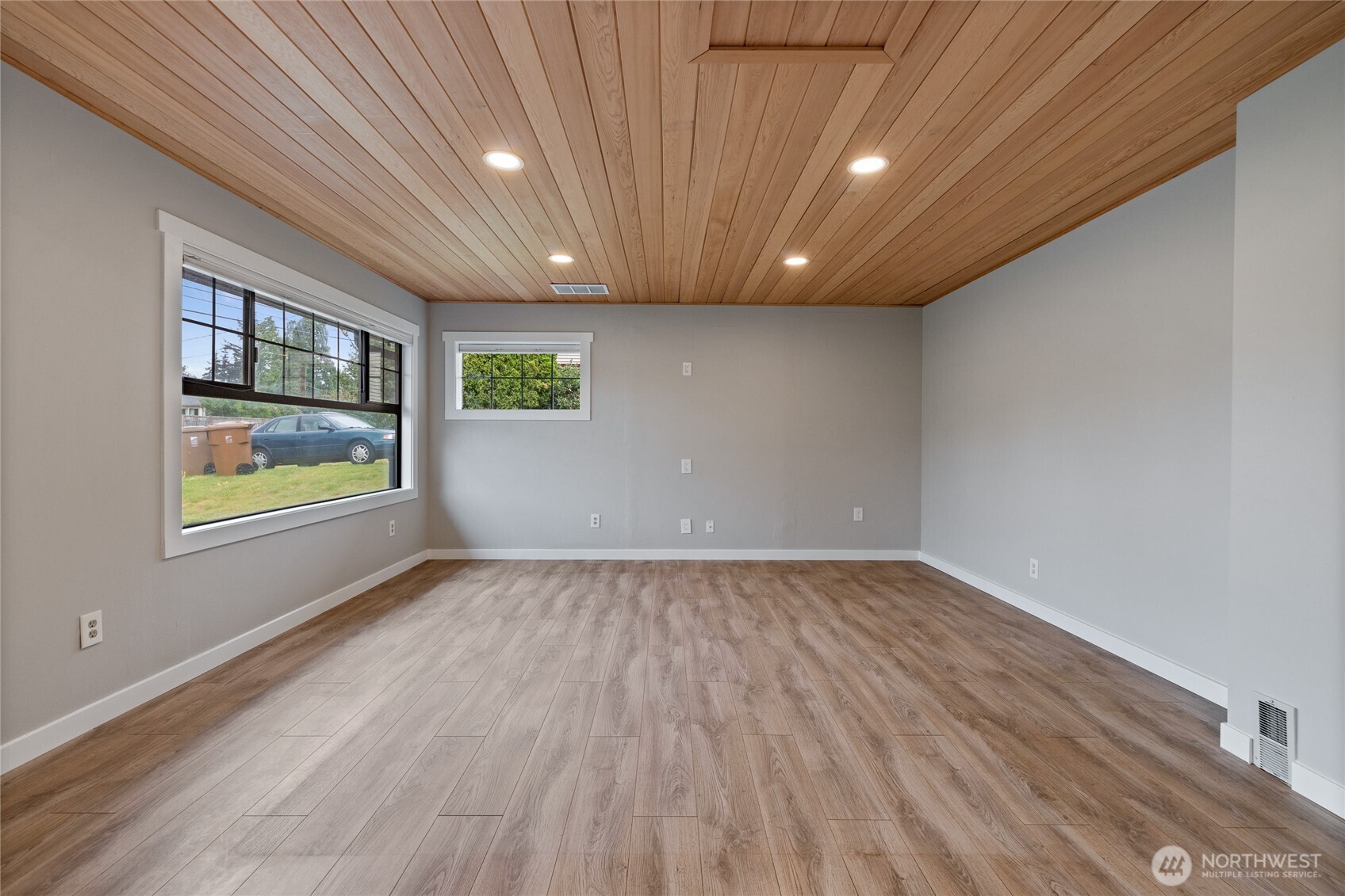 1117 N Hawthorne Street Tacoma WA 98406