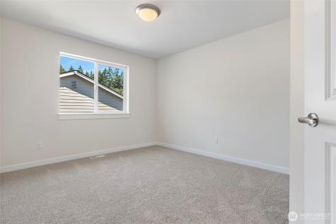 7174 91st Street E Puyallup WA 98371
