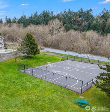 1818 Beacon Court NE Tacoma WA 98422