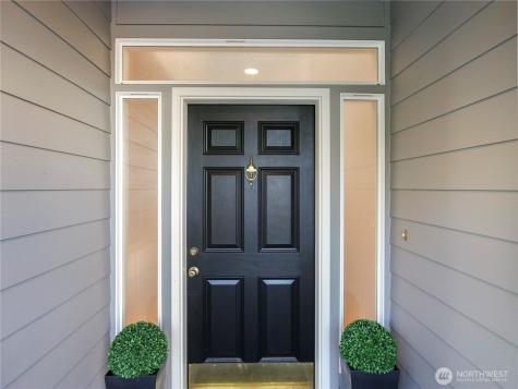1818 Beacon Court NE Tacoma WA 98422