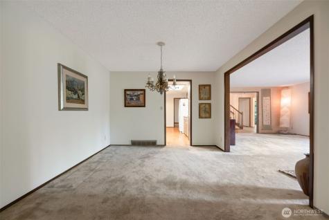 2024 80th Street SE Mercer Island WA 98040