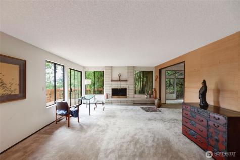 2024 80th Street SE Mercer Island WA 98040