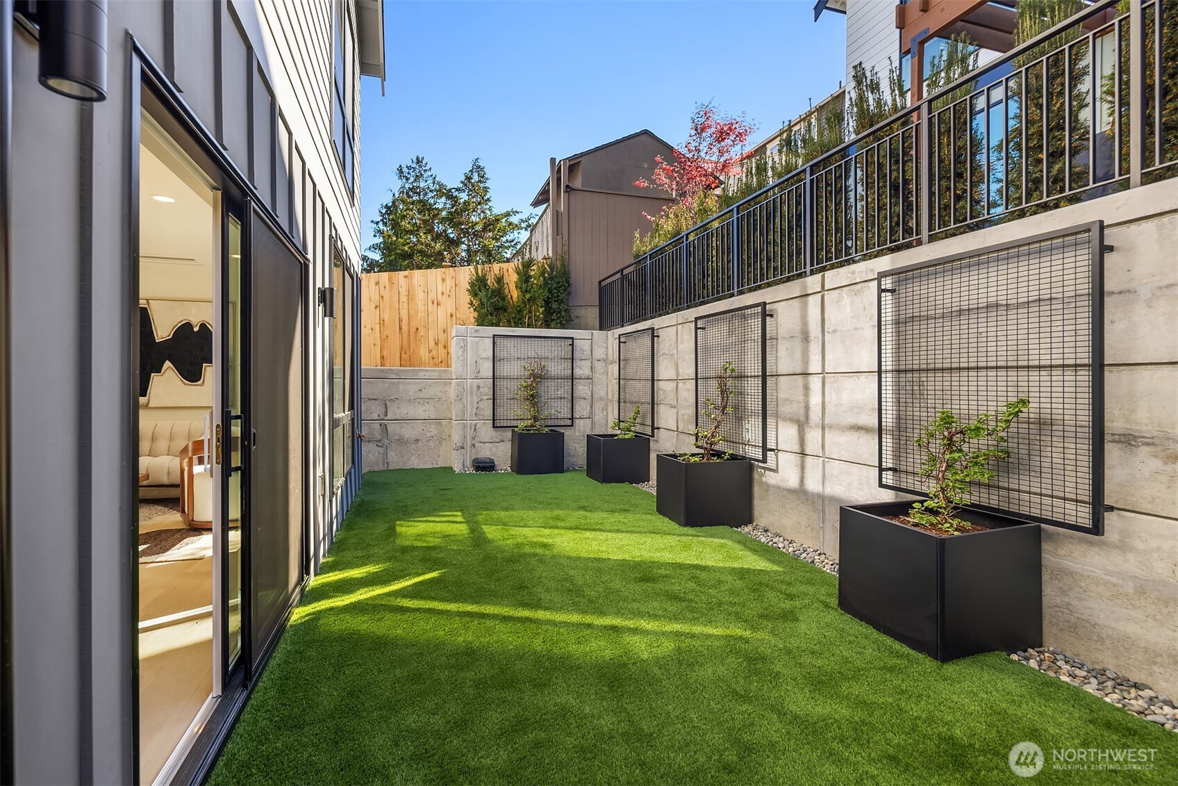 4411 1st Avenue NE Seattle WA 98105