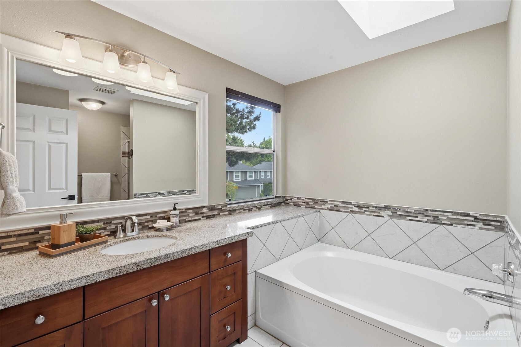 6202 146th Place SE Everett WA 98208