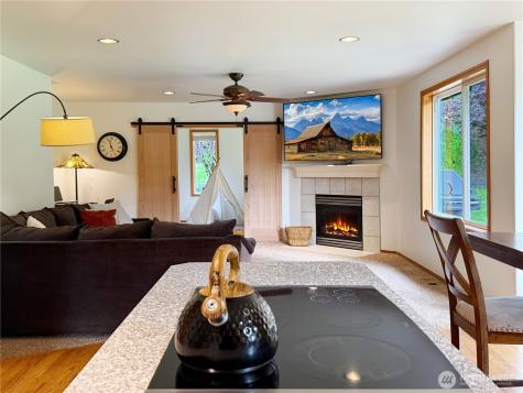 22833 107th Avenue NE Arlington WA 98223