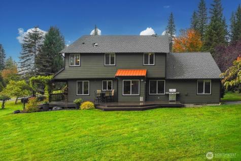 22833 107th Avenue NE Arlington WA 98223