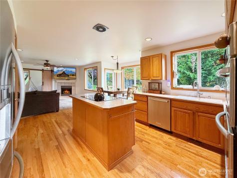 22833 107th Avenue NE Arlington WA 98223