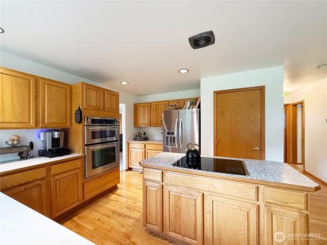 22833 107th Avenue NE Arlington WA 98223
