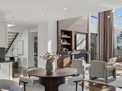 719 99th Avenue NE Bellevue WA 98004