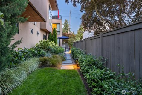 719 99th Avenue NE Bellevue WA 98004