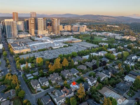 719 99th Avenue NE Bellevue WA 98004