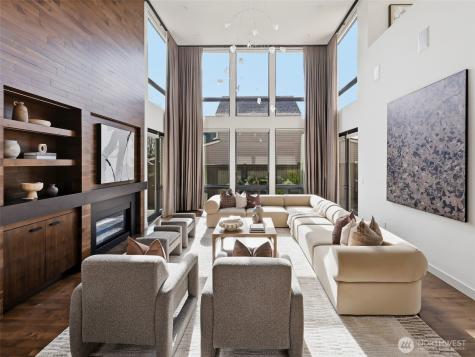 719 99th Avenue NE Bellevue WA 98004