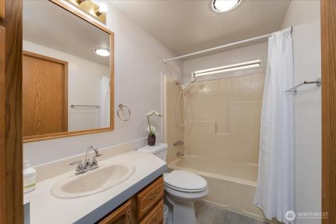 1120 S 25th Street Mount Vernon WA 98274