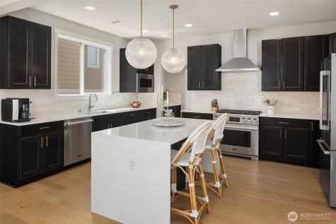 2119 NW Lynx Loop Issaquah WA 98027