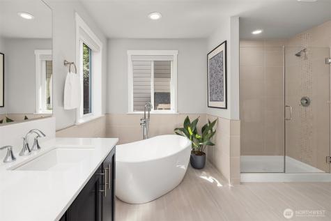 2119 NW Lynx Loop Issaquah WA 98027