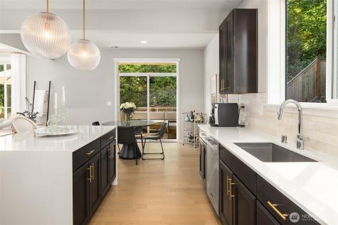 2119 NW Lynx Loop Issaquah WA 98027