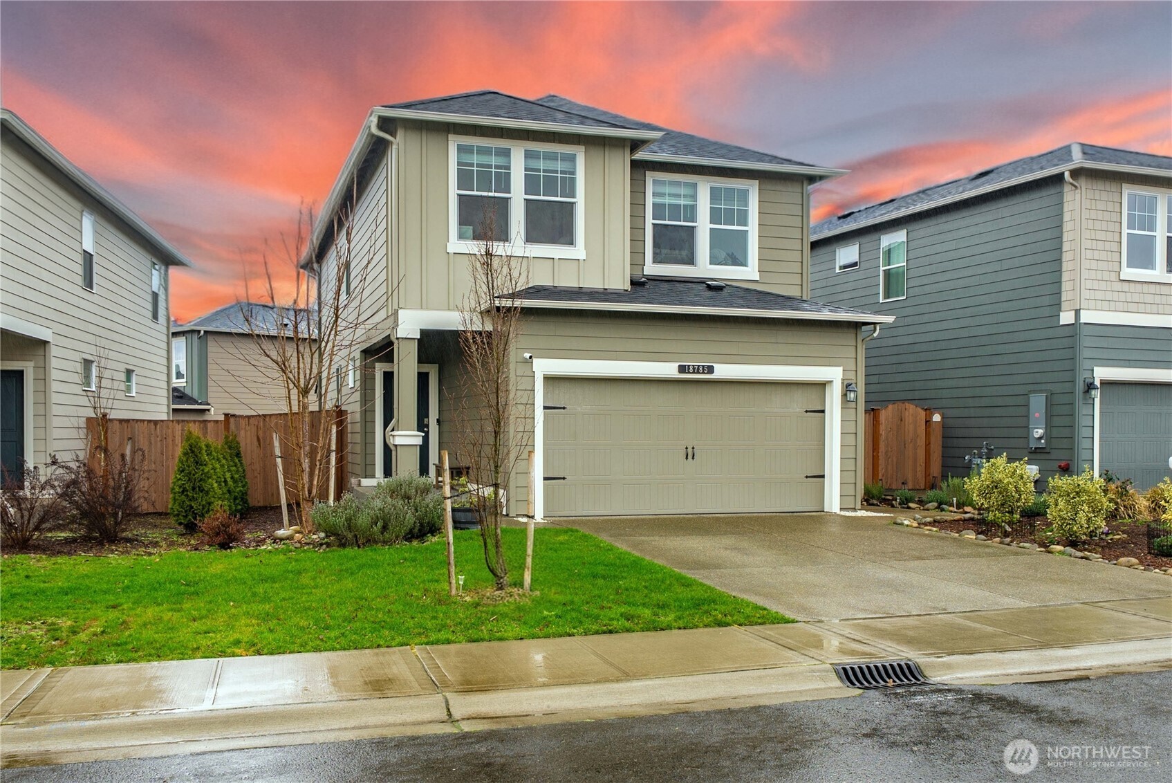 18785 Lipoma Place E Puyallup WA 98374