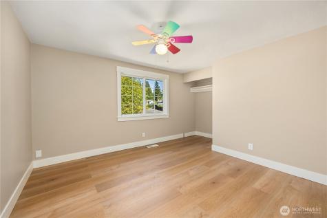 10543 158th Avenue NE Redmond WA 98052