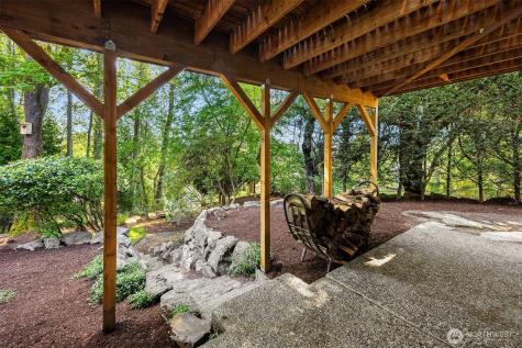10543 158th Avenue NE Redmond WA 98052