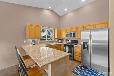 116 16th Street NW Puyallup WA 98371
