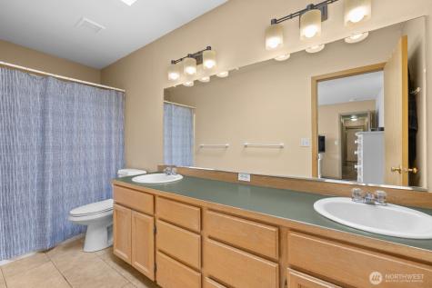 116 16th Street NW Puyallup WA 98371