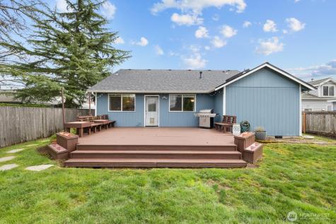 116 16th Street NW Puyallup WA 98371